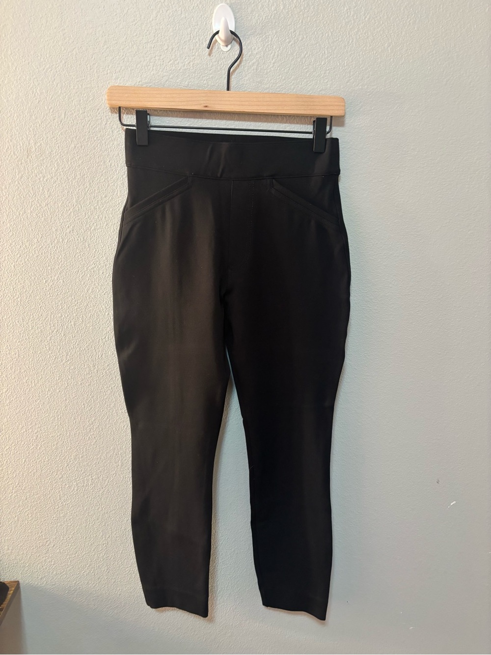 🛍️SPANX Black Ponte High-Rise Pants